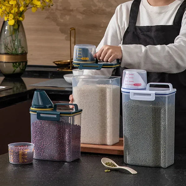 1-5kg-2kg-Dog-Cat-Food-Pail-Plastic-Storage-Tank-with-Measuring-Cup-Container-Moisture-proof.jpg