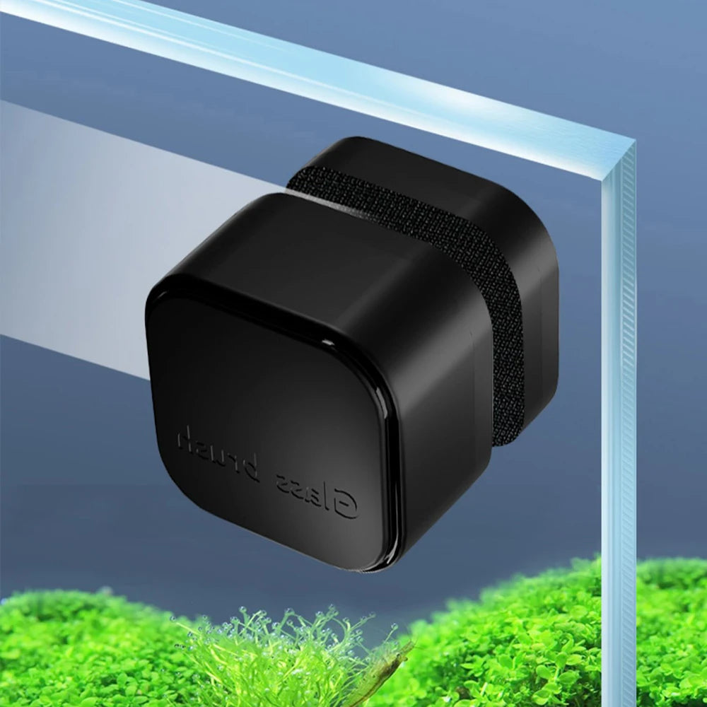 AquaGlide™ Magnetic Glass Cleaner